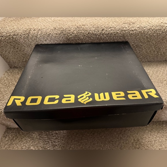 Rocawear black high heel boots used a few times size 8.5 - Picture 2 of 6